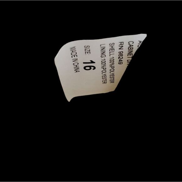 DEMETRIOS Wedding Dress - Size 16 - Picture 7 of 7